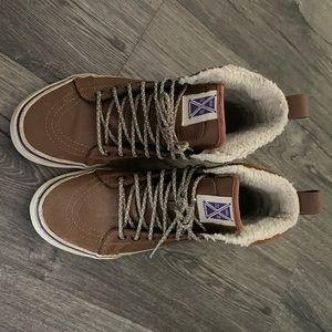 HANA BEAMAN SK8-HI 46 MTE